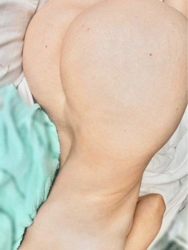 escort image