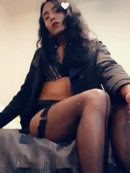 escort image