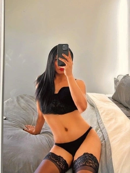 escort image
