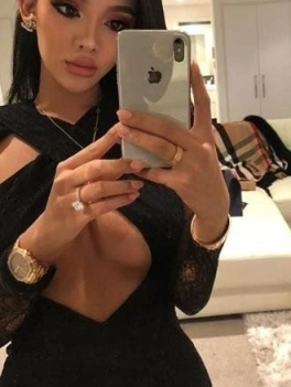 escort image