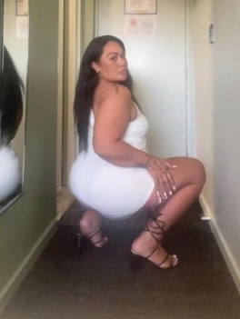 escort image
