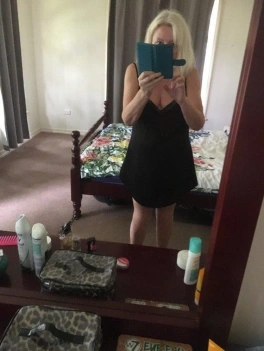 escort image