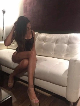 escort image
