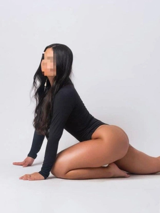 escort image