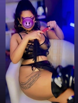 escort image