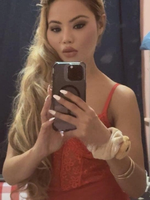 escort image