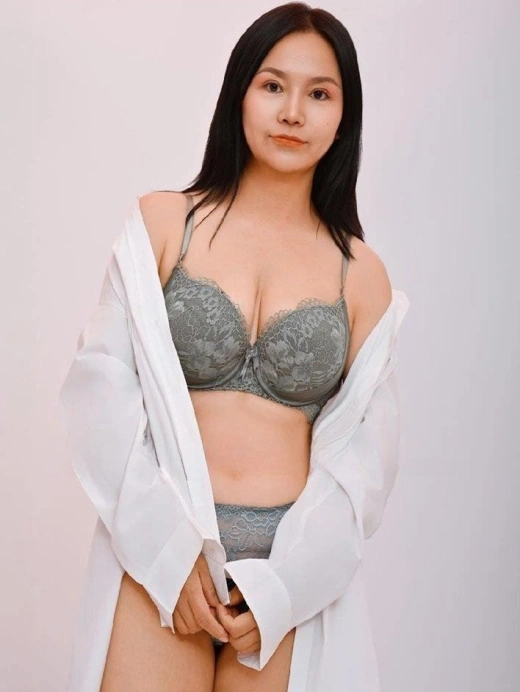 escort image
