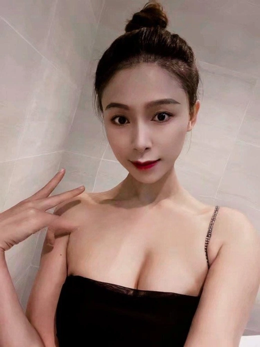 escort image