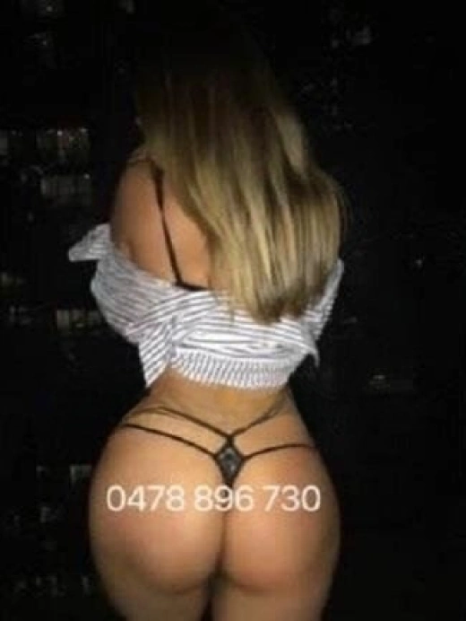 escort image