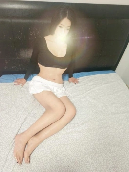 escort image