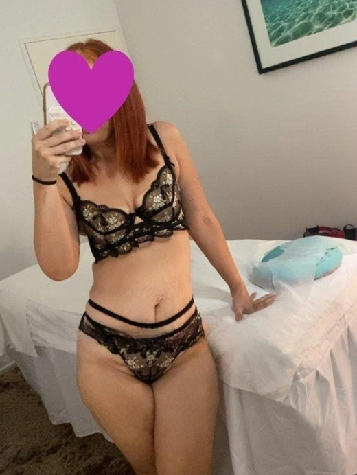 escort image