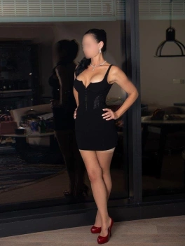 escort image