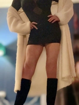 escort image
