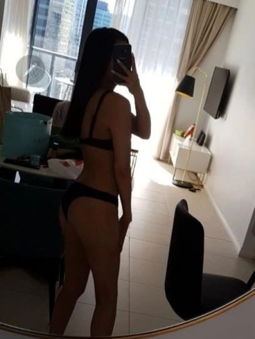 escort image