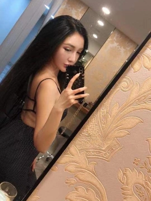 escort image