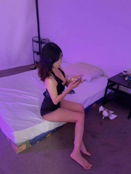escort image