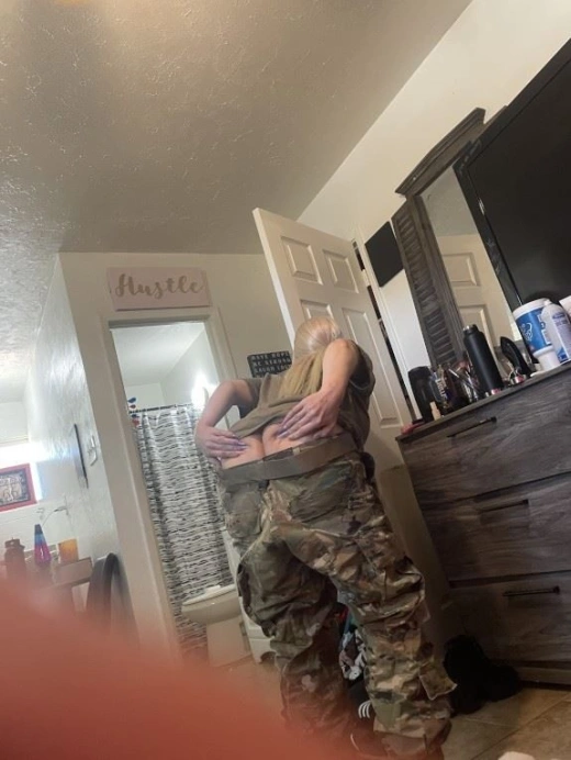 escort image