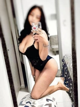 escort image