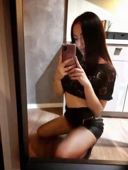 escort image