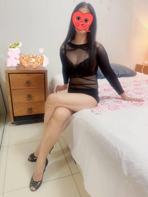 escort image