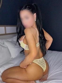 escort image