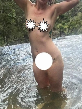 escort image
