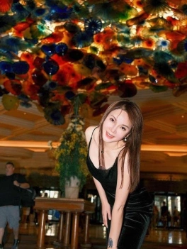 escort image