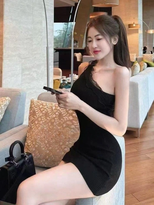 escort image