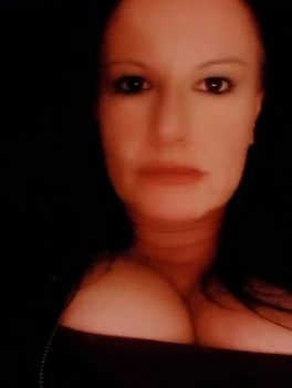 escort image