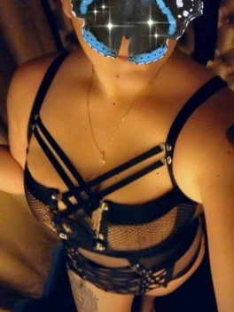 escort image