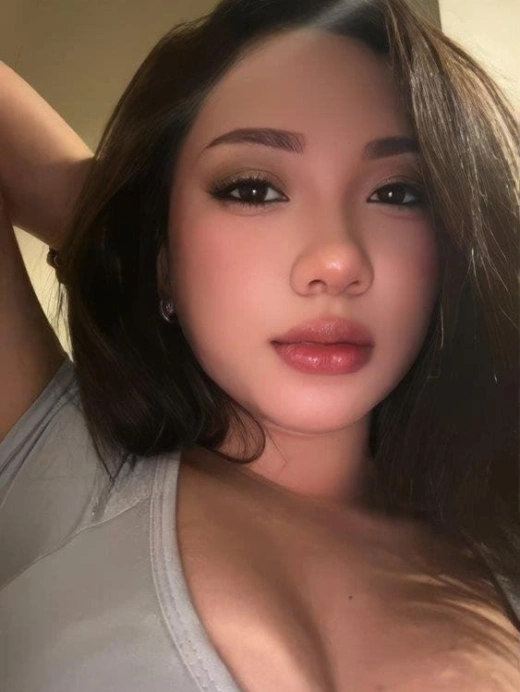 escort image