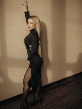 escort image