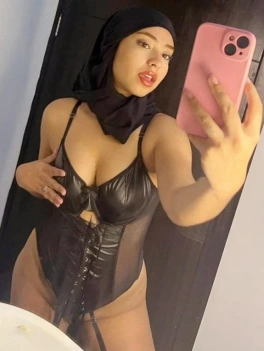 escort image