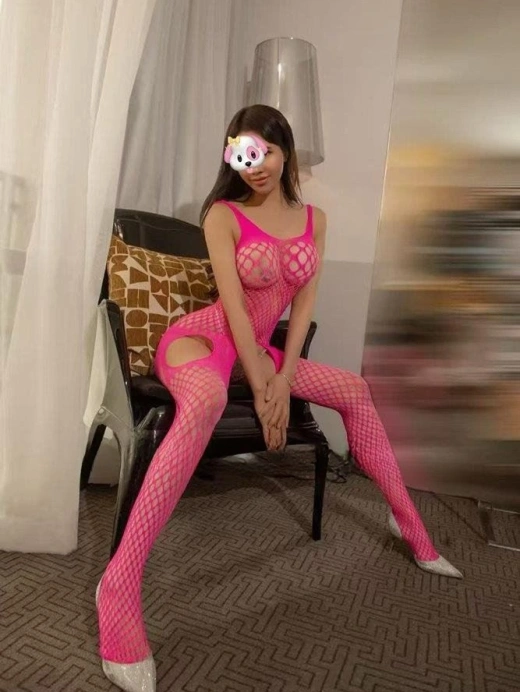 escort image