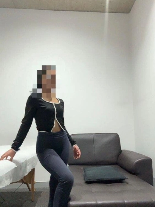 escort image
