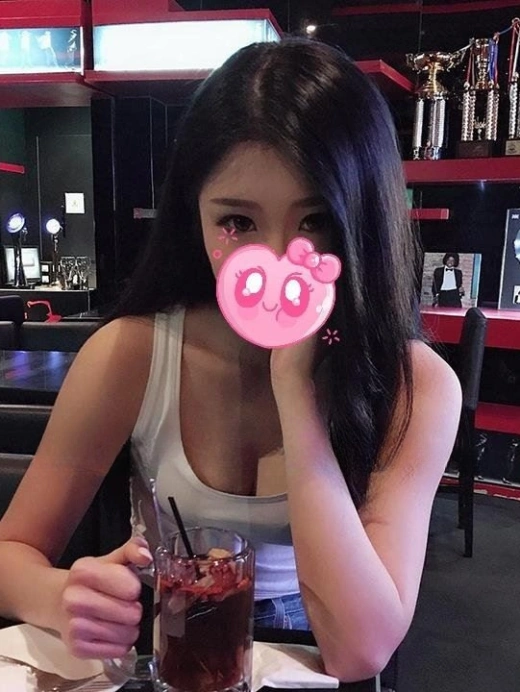 escort image