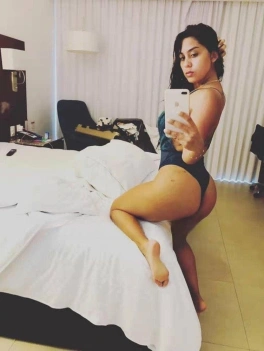 escort image