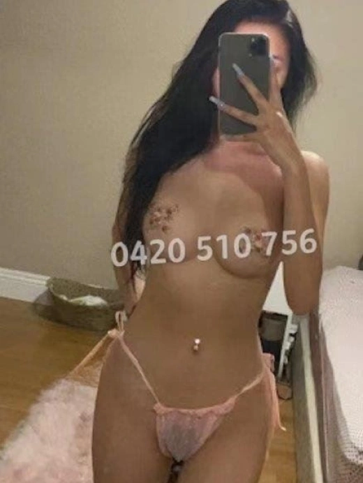 escort image