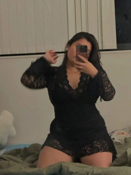 escort image