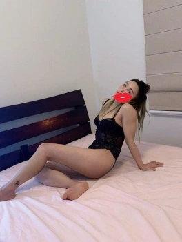escort image