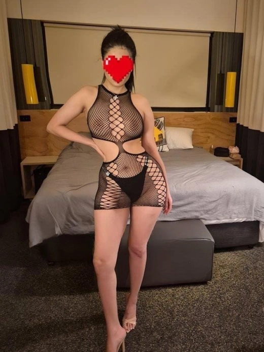 escort image
