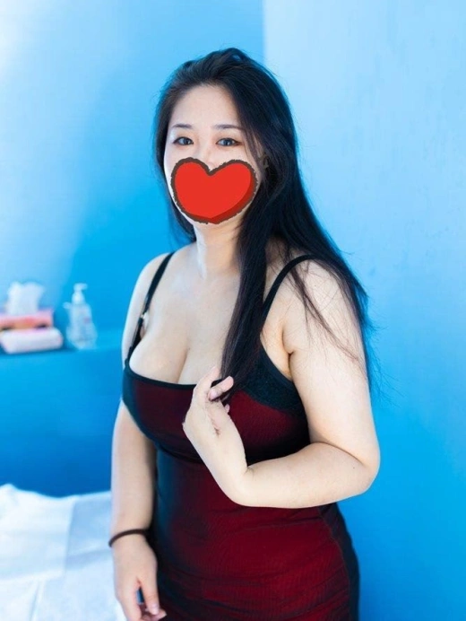 escort image