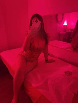 escort image