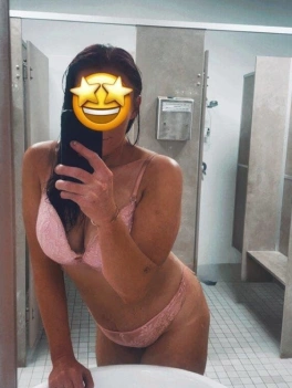 escort image