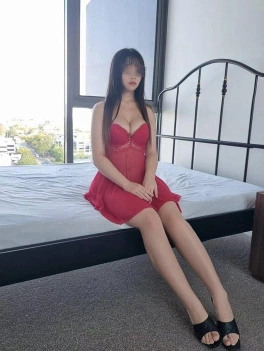 escort image