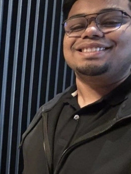 escort image