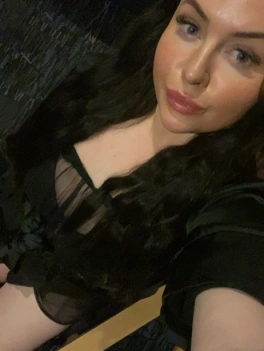 escort image