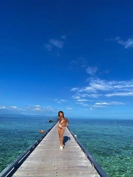 escort image