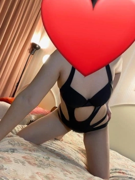 escort image