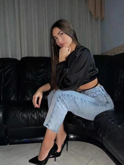 escort image